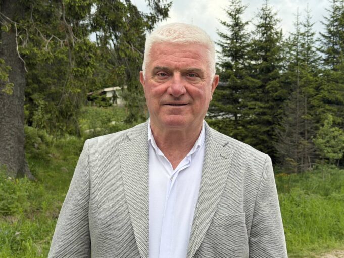 boran hadzhiev